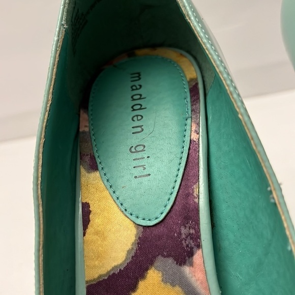 Madden Girl High Heels Shoes - Picture 2 of 9